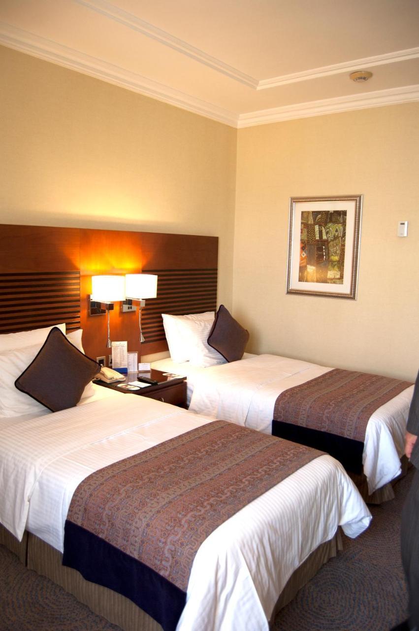 Golden Tulip Bahrain Hotel Manama Ngoại thất bức ảnh