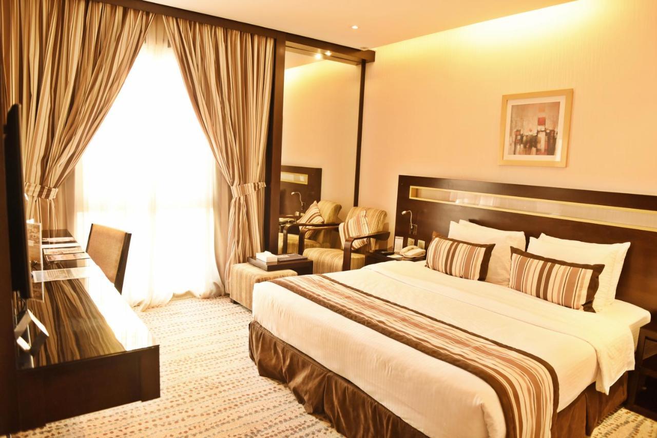 Golden Tulip Bahrain Hotel Manama Ngoại thất bức ảnh