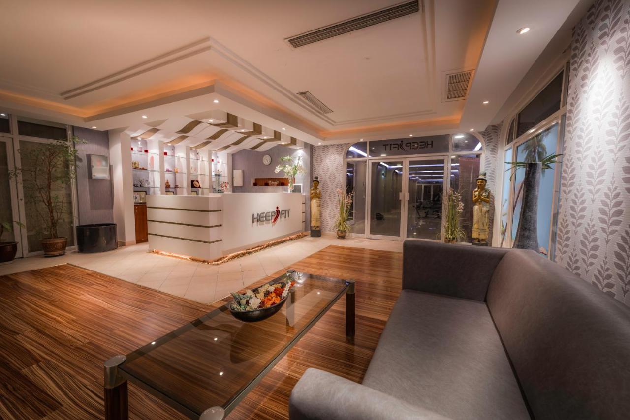 Golden Tulip Bahrain Hotel Manama Ngoại thất bức ảnh